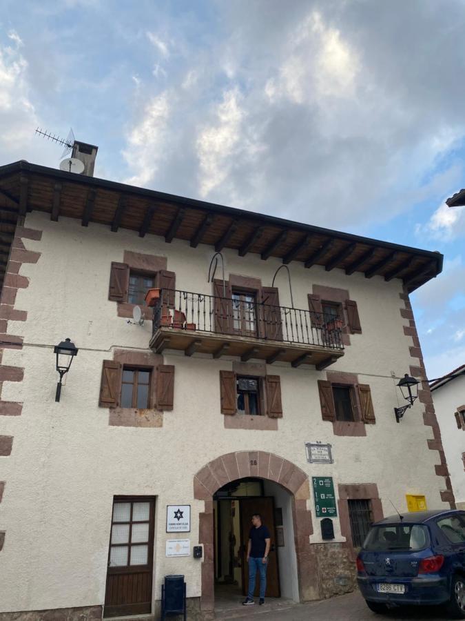 Albergue Turistico De Eugi Exterior photo